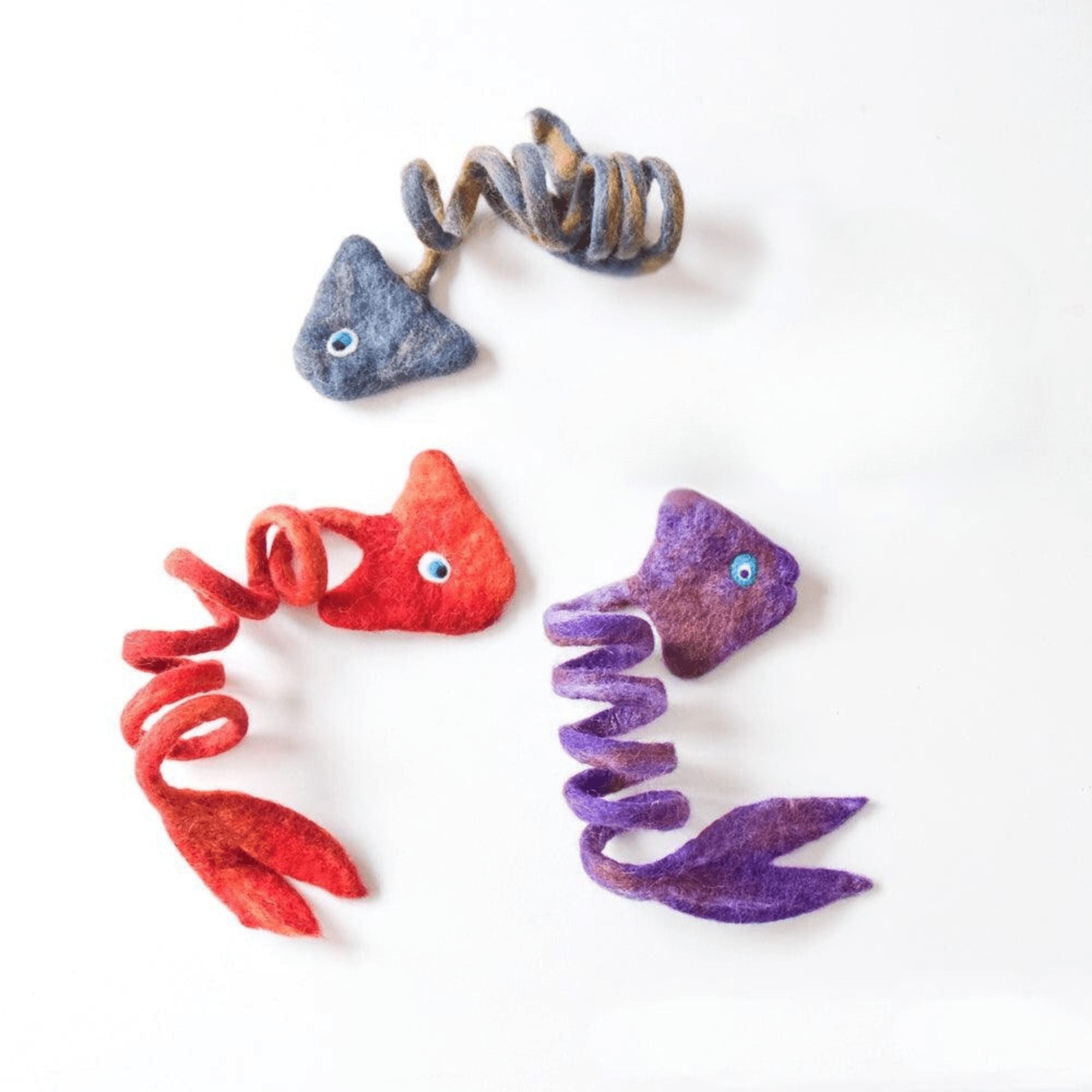 Handmade Felt Fish Spring Cat Toy - Grey - Pryde Pets