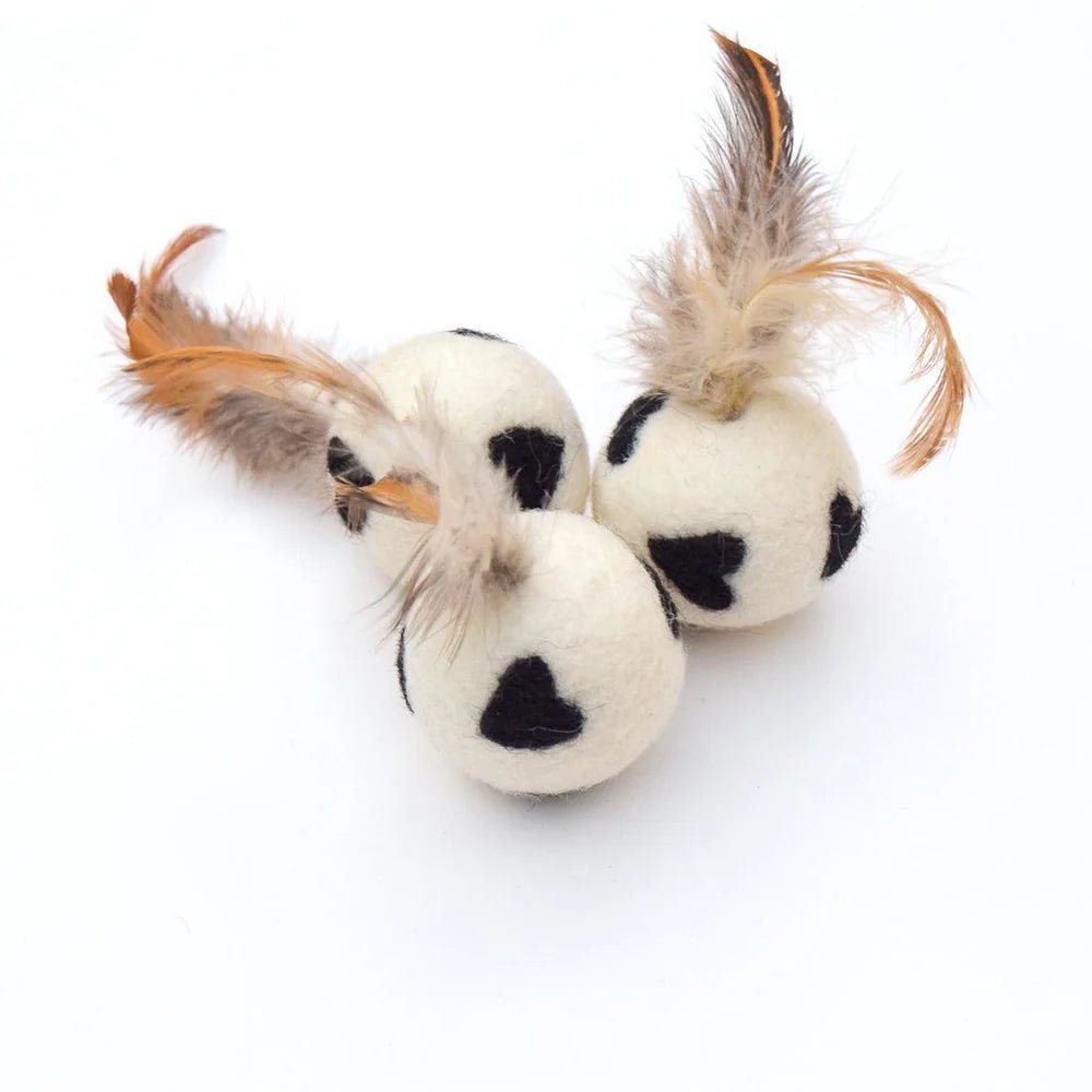 Handmade Feather Felt Balls – Wild Heart Swatters (Set of 3) - Pryde Pets